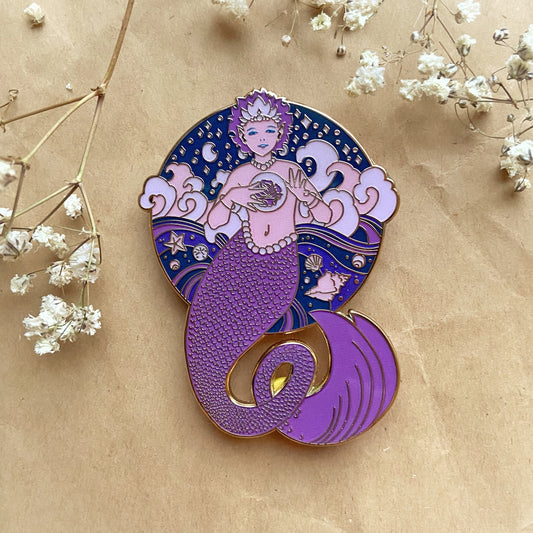 Mer Shinsou August 2024 Pin Club Enamel Pin